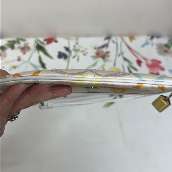 Coach Wristlet Wallet Hampton Scribble Signature C Pastel Colors Retro Y2K Purse - Picture 4 of 9